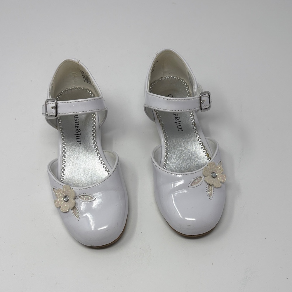 Christie and Jill patent leather Dress Shoes with Floral Accent